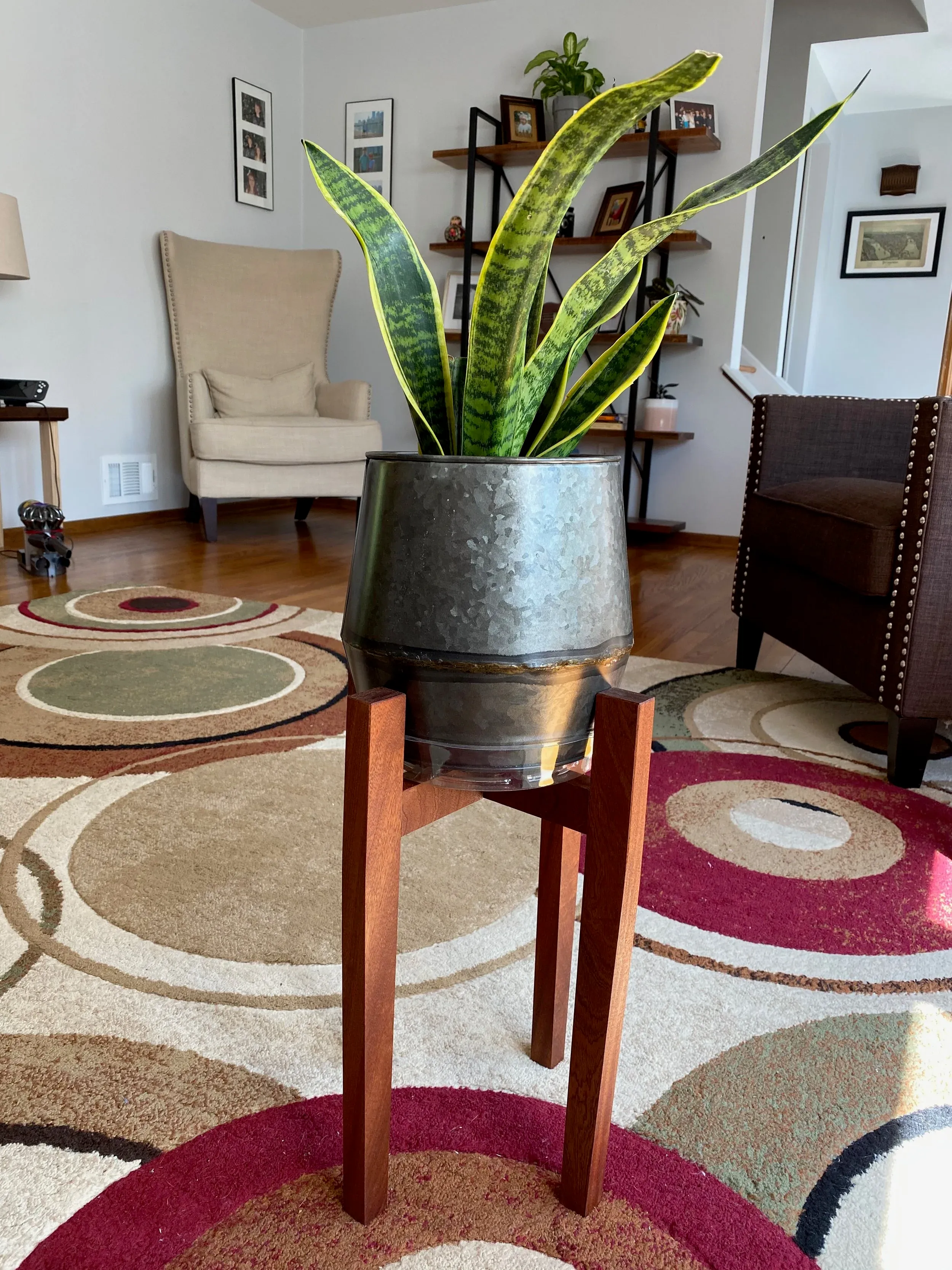 Sapele Plant Stand