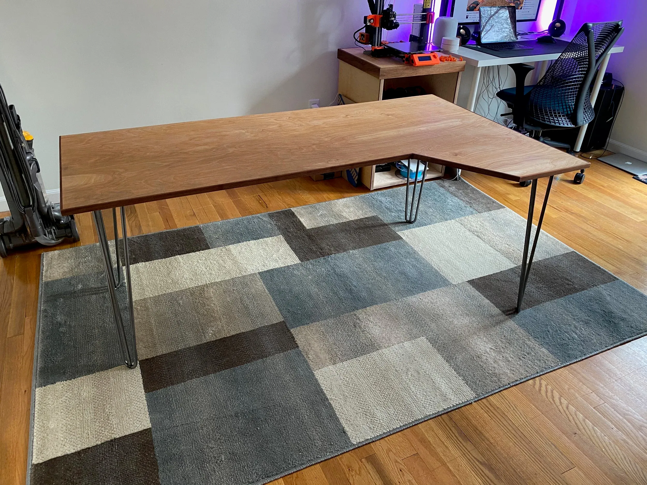 Maple Plywood Desk