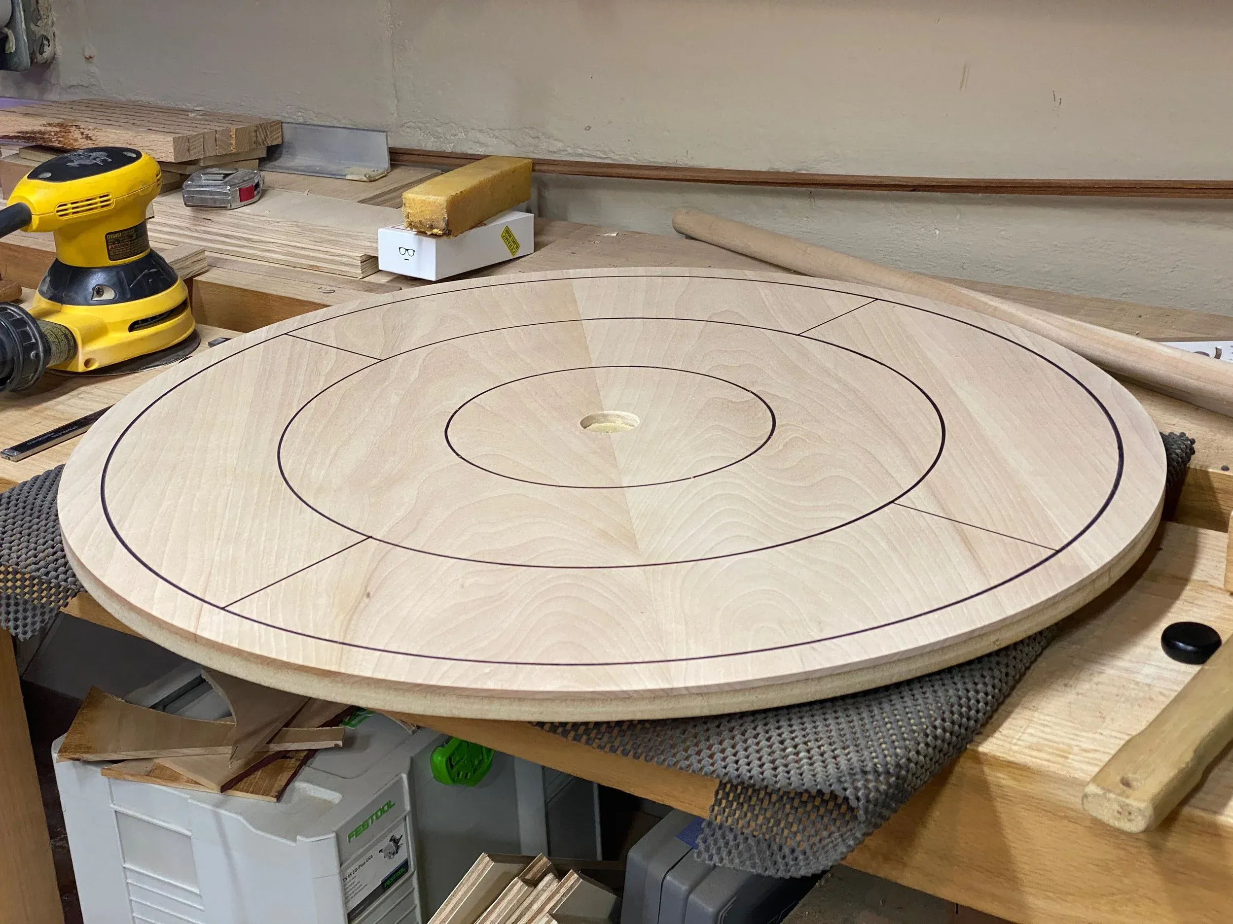 Crokinole — photo 9